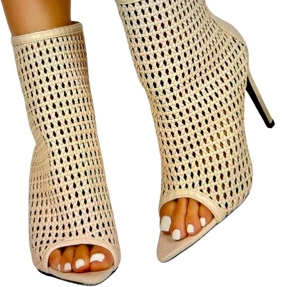 Cape Robbin Shoes - Beige Woven Heel - Only Size 7 Available
